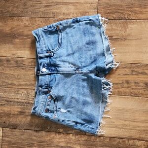 GAP Girlfriend Shorts size 0/25